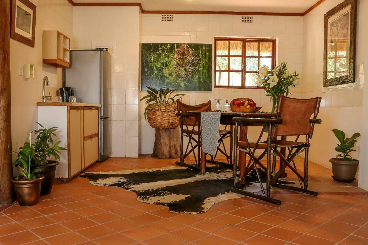 Ndzuti Safari Camp Villa Balule Wildreservaat Buitenkant foto