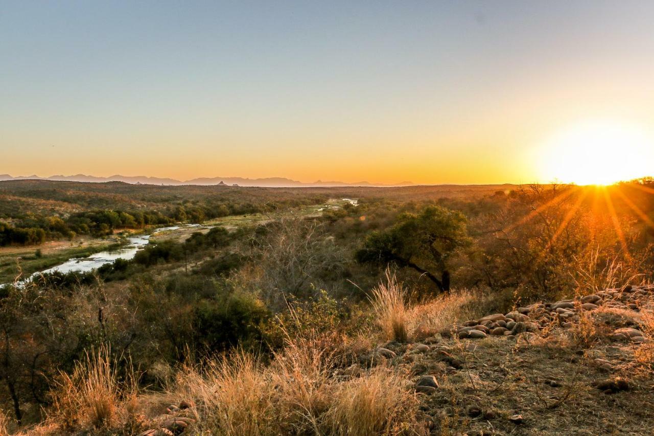 Ndzuti Safari Camp Villa Balule Wildreservaat Buitenkant foto